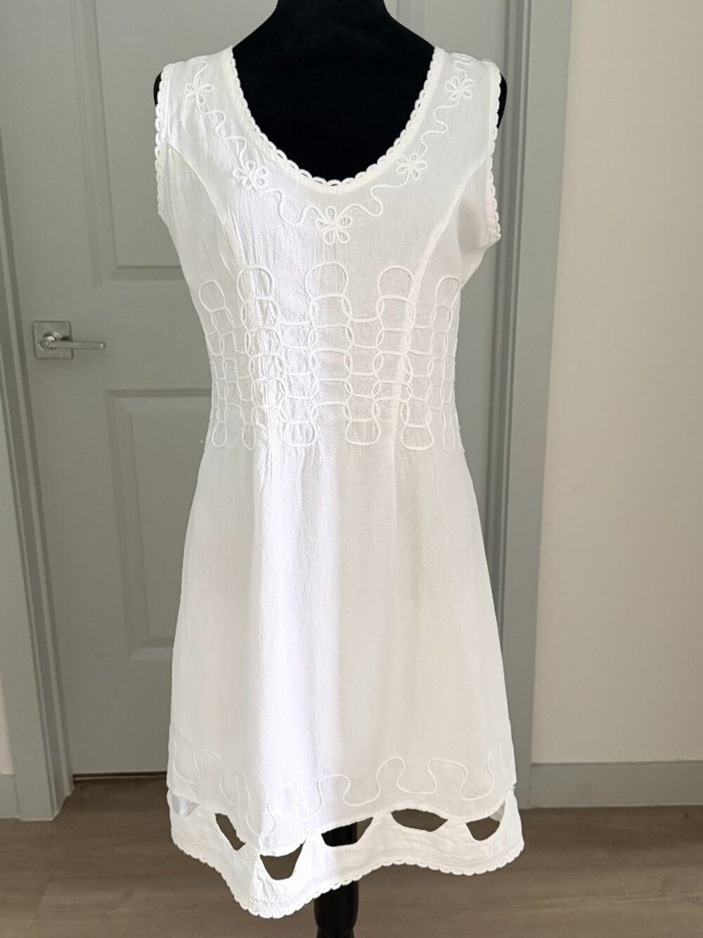 Blanco By Nature Embroidered White Cut Out Sundress Sz M Peruvian Cotton Beach